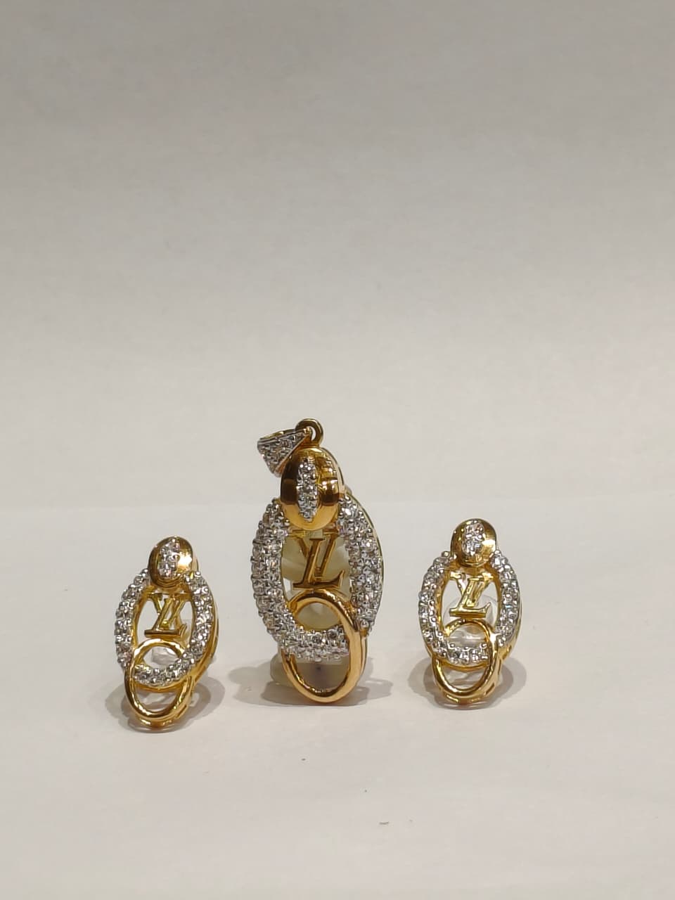 LV Locket Set